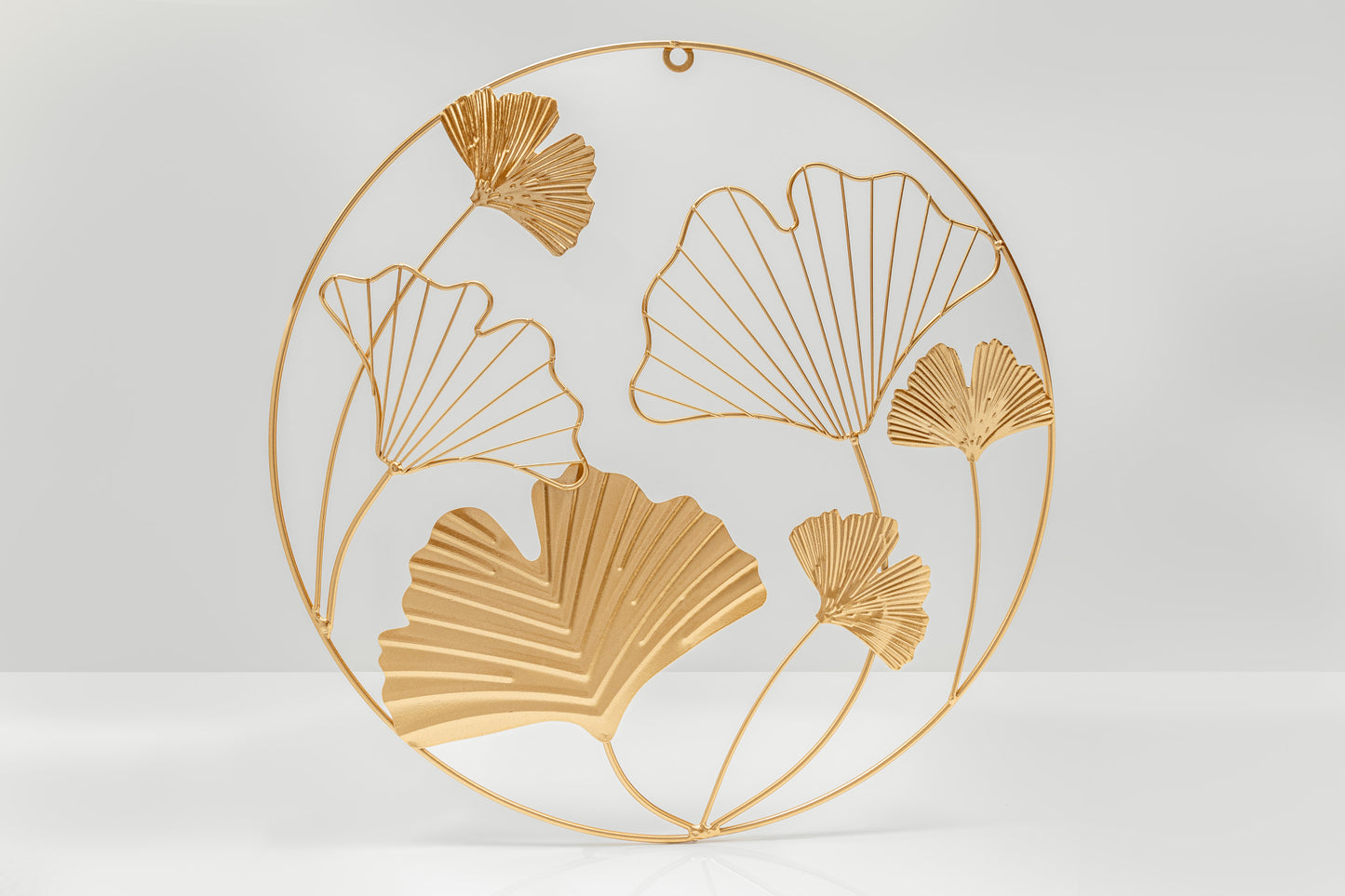 CERCHIO DECORATIVO CON FOGLIA DI GINGKO
